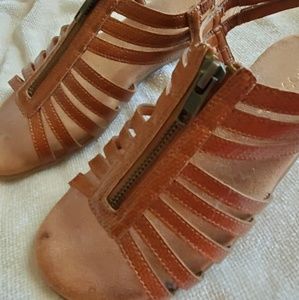 Tan Zippered Sandals